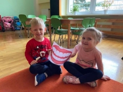 Dzień dentysty u Krasnoludków _2