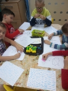 EDUKACJA PRZEZ RUCH GUMISIE _1