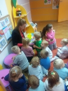 Piątkowe poczytanki u Pszczółek_4
