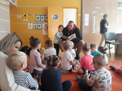 Piątkowe poczytanki u Pszczółek_5