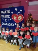 Przedstawienie Motylków na Dzień Babci i Dziadka_2
