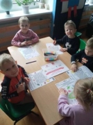 Realizacja programu #DzieciUcząRodziców u Motylków- kosmos_2