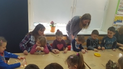 ZAJĘCIA POKAZOWE DLA RODZICÓW W GRUPIE SMERFY _2