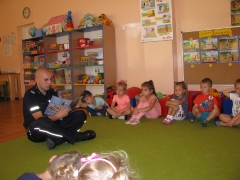 Spotkanie,, Biedonek” z policjantem_1