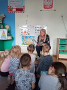 Spotkanie Motylków z Panią Jasią na temat zdrowego żywienia_4