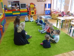 SŁUCHAMY BAJEK- BIEDRONKI_2