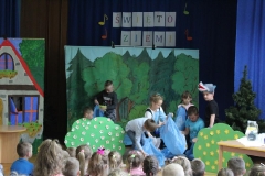 TEATRZYK CZERWONY KAPTUREK I LAS_10