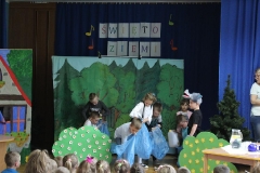 TEATRZYK CZERWONY KAPTUREK I LAS_1