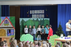 TEATRZYK CZERWONY KAPTUREK I LAS_4
