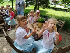 TWÓRCZOŚĆ LOKALNA I WYJŚCIE NA LODY SMERFY 2019_11