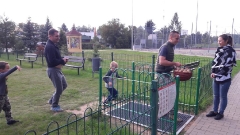 ŚWIETO PIECZONEGO ZIEMNIAK U SMERFÓW_3
