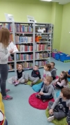 WIZYTA W BIBLIOTECE BIEDRONKI 