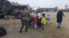 WYCIECZKA DO JEDNOSTKI WOJSKOWEJ_4