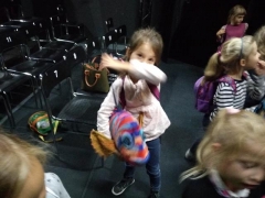 WYCIECZKA DO TEATRU - SMERFY_3