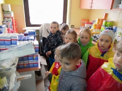 Z WIZYTĄ W APTECE KRASNALE 2019_6