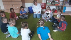 ZABAWY ADAPTACYJNE W GRUPIE SMERFY_1