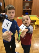 ZABAWY MATEMATYCZNE GUMISIE_8