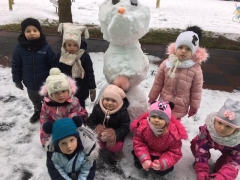 ZABAWY NA ŚNIEGU FERIE 2019_8