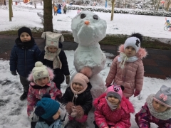 ZABAWY NA ŚNIEGU FERIE 2019_9