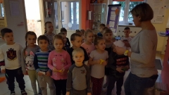 ZABAWY TROPIĄCE U  KRASNOLUDKÓW_6