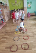 Zajęcia gimnastyczne u Krasnoludków
