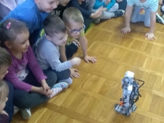 ZAJĘCIA Z ROBOTYKI GUMISIE 2019_15
