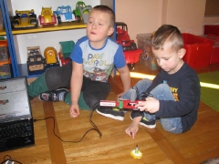 Zajęcia z robotyki u Biedronek_5