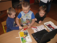 Zajęcia z robotyki u Biedronek_8