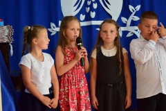 ZAKOŃCZENIE ROKU SZKOLNEGO W SMERFACH 