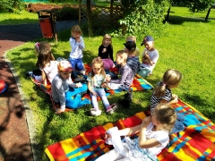 ZAWODY SPORTOWE I PIKNIK SMERFY 2019_1