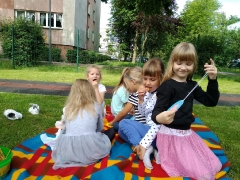 ZAWODY SPORTOWE I PIKNIK SMERFY 2019_9
